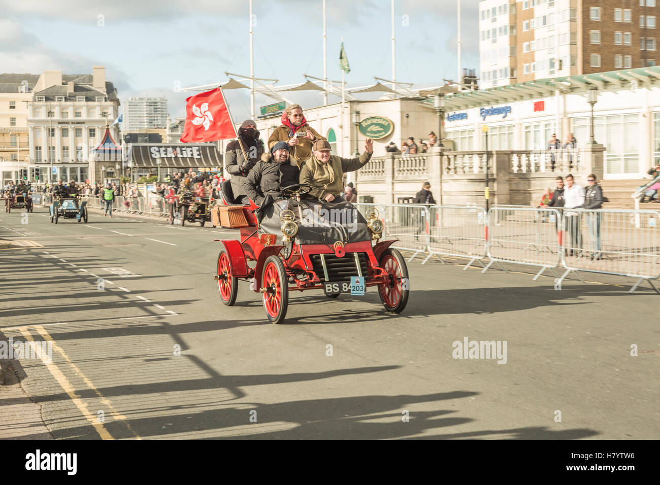 Bonham`s London to Brighton Veteran Car Rally Stock Photo - Alamy